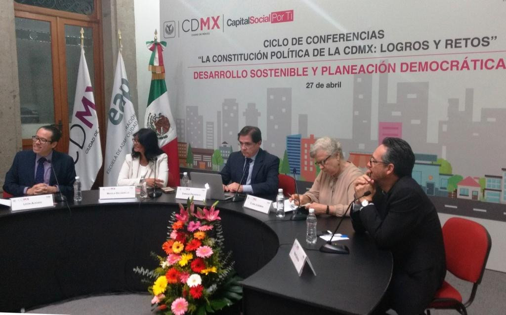 1Conferencia3.jpg